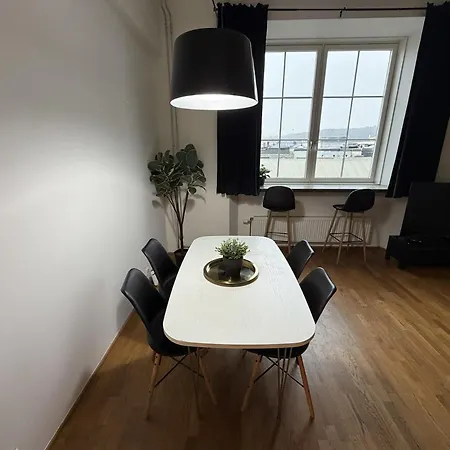 Moderne Og Moblert 2-roms I Hjertet Av